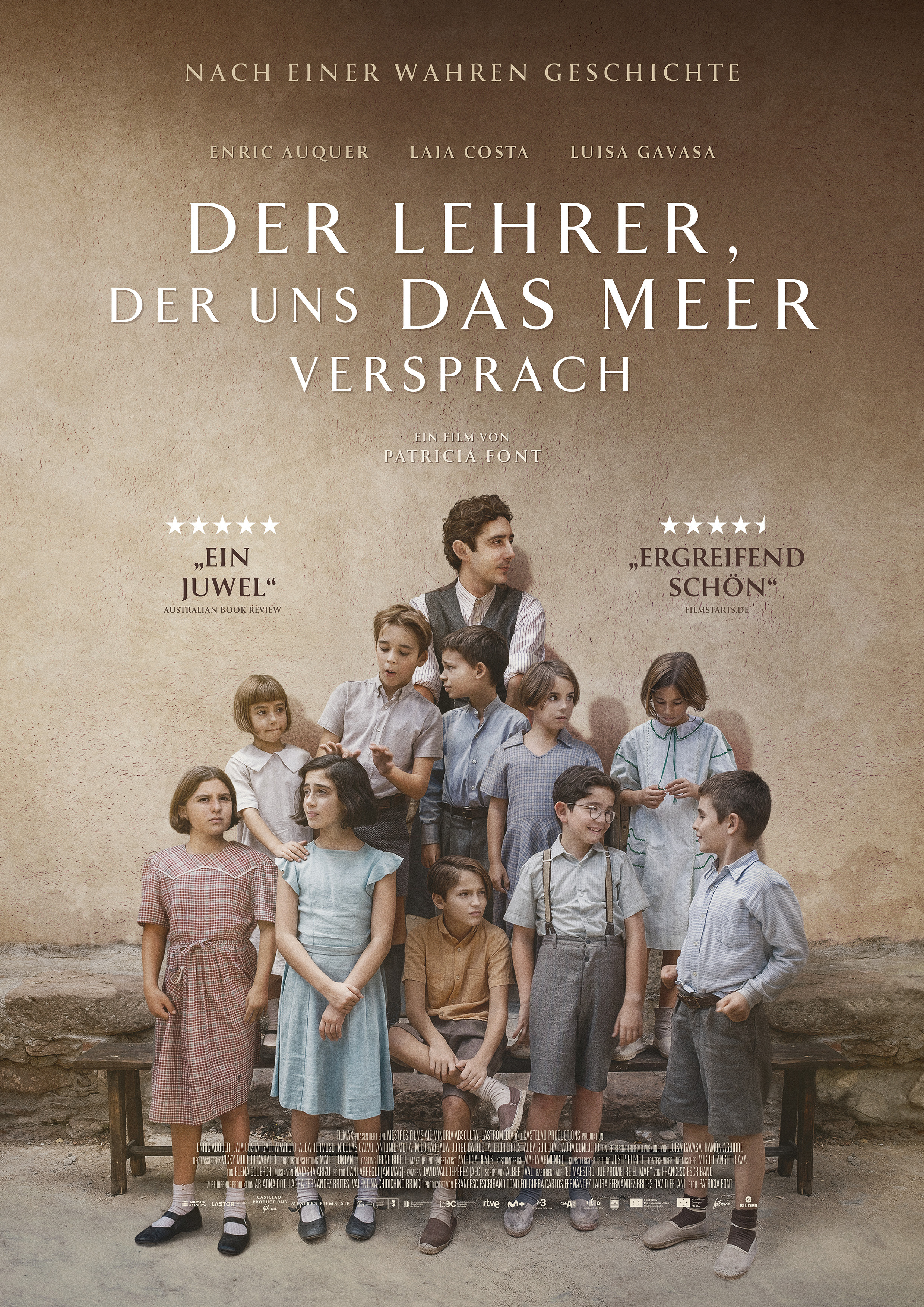 Filmplakat des Titels „DER LEHRER, DER UNS DAS MEER VERSPRACH”