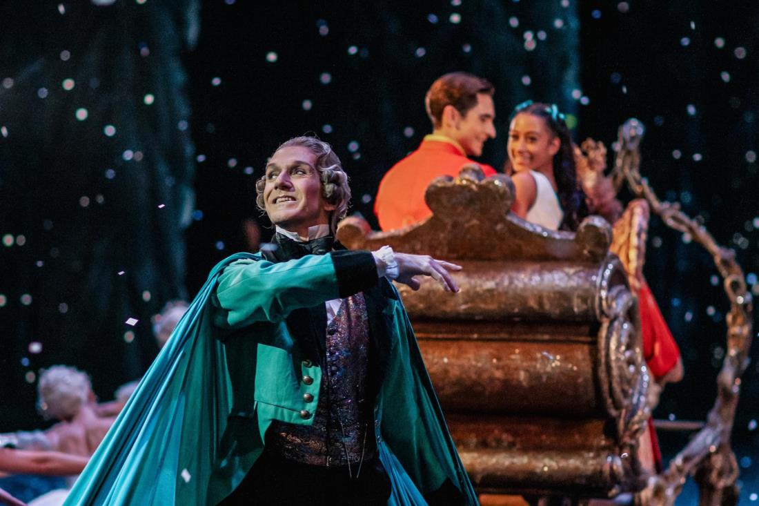 Szene aus dem Film „DER NUSSKNACKER - TSCHAIKOWSKY (ROYAL BALLET & OPERA 2025/26)”